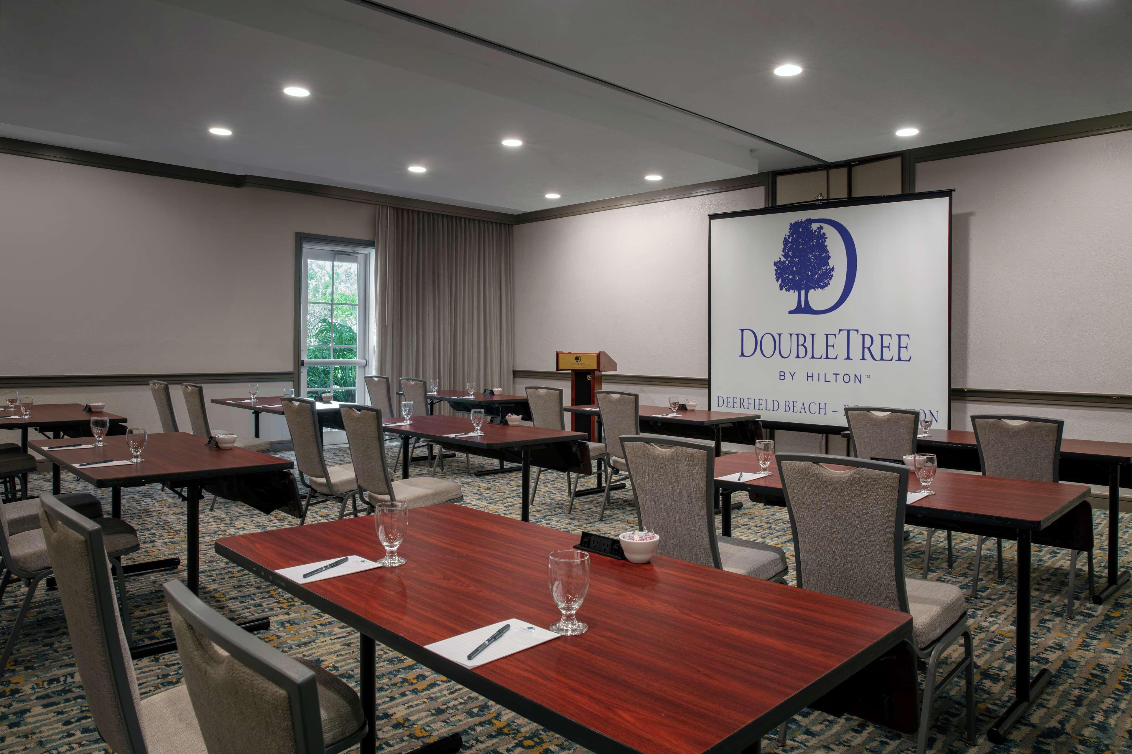 Doubletree By Hilton Hotel Deerfield Beach - Boca Raton Exterior photo